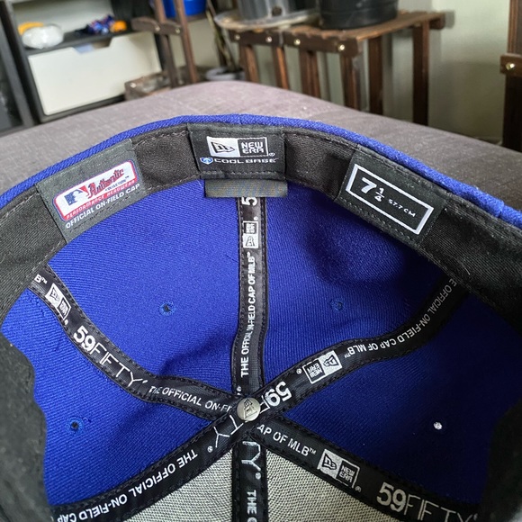 Texas Rangers hat - Picture 2 of 4